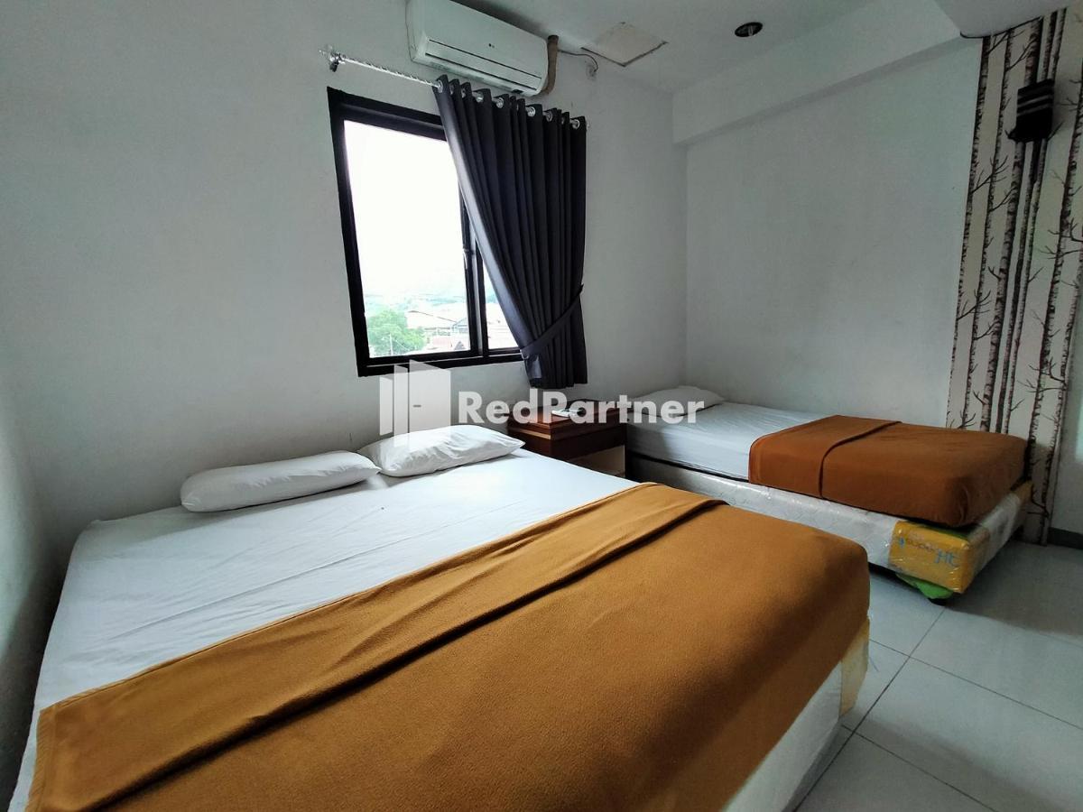 Hotel Ayu Lestari Ternate Redpartner Ngoại thất bức ảnh