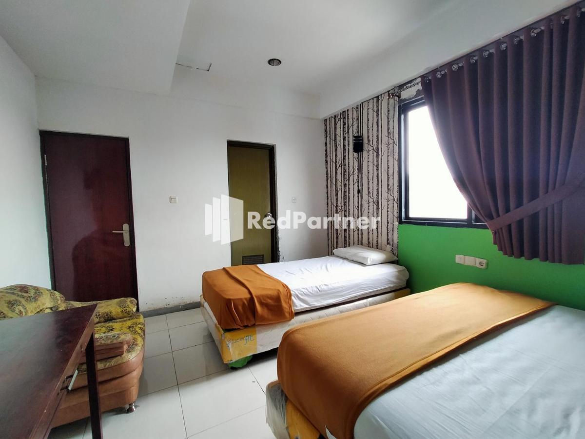 Hotel Ayu Lestari Ternate Redpartner Ngoại thất bức ảnh