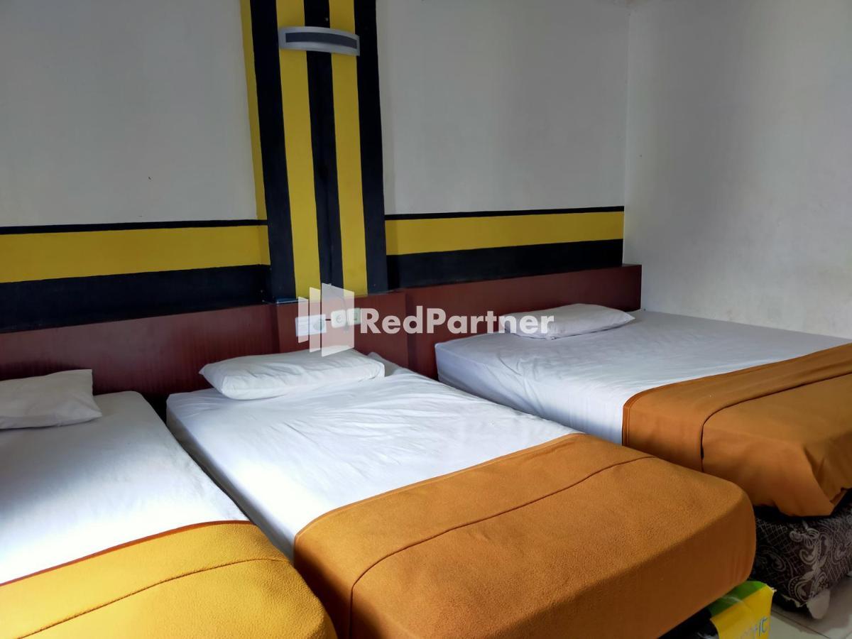 Hotel Ayu Lestari Ternate Redpartner Ngoại thất bức ảnh