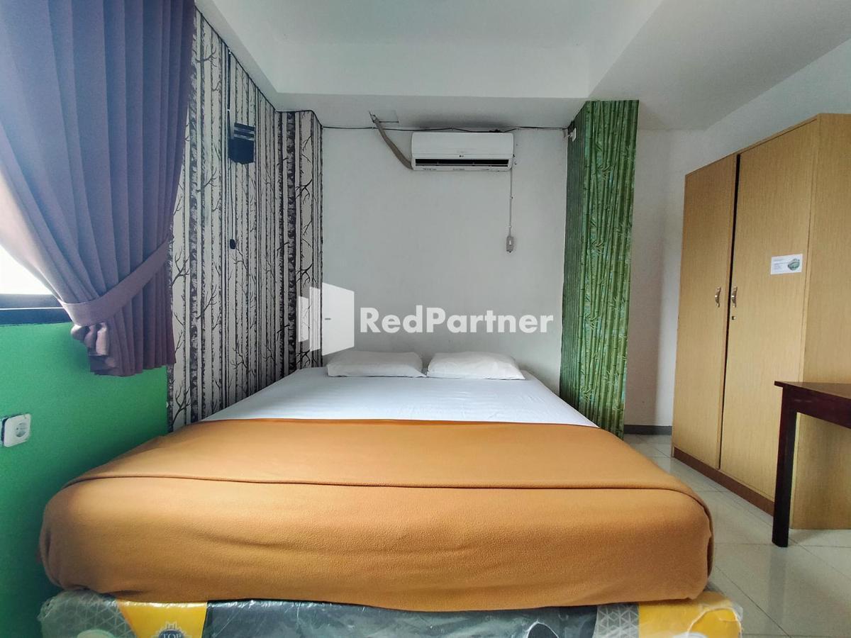 Hotel Ayu Lestari Ternate Redpartner Ngoại thất bức ảnh