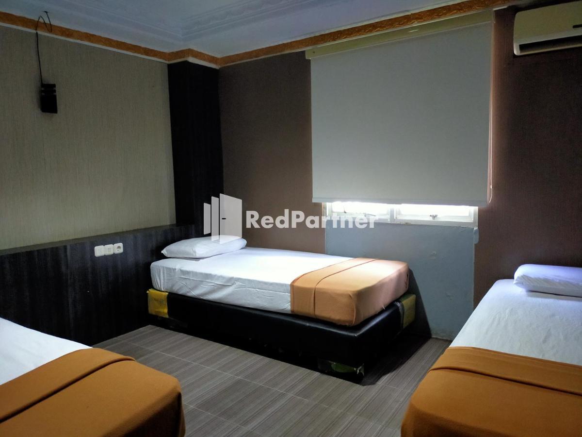 Hotel Ayu Lestari Ternate Redpartner Ngoại thất bức ảnh