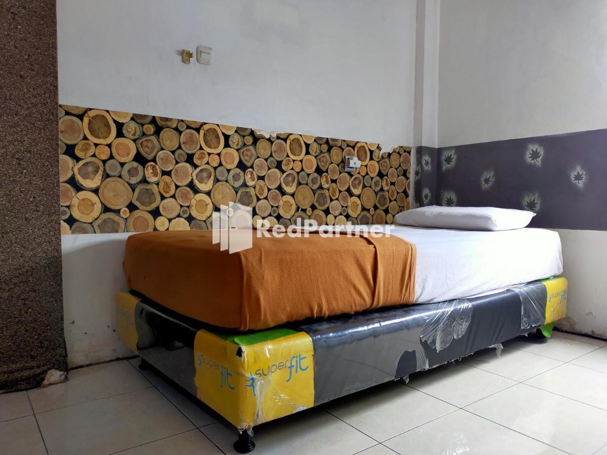 Hotel Ayu Lestari Ternate Redpartner Ngoại thất bức ảnh