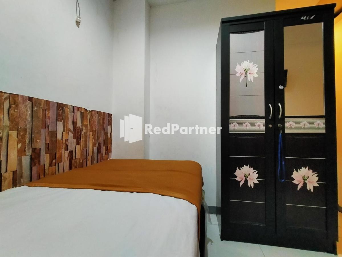 Hotel Ayu Lestari Ternate Redpartner Ngoại thất bức ảnh