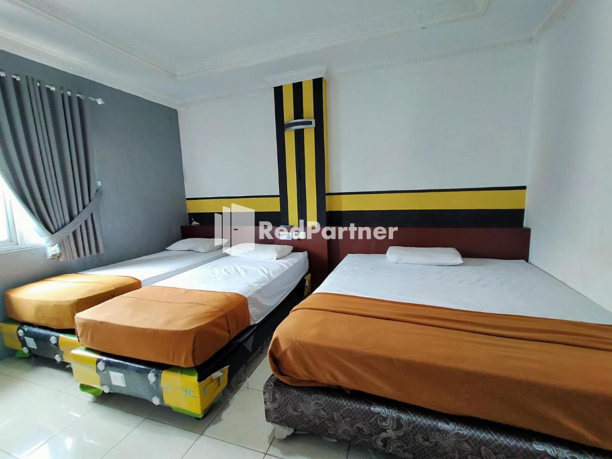 Hotel Ayu Lestari Ternate Redpartner Ngoại thất bức ảnh